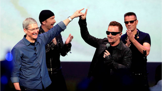 Bono se disculpa por la descarga automática del álbum de U2 en iTunes